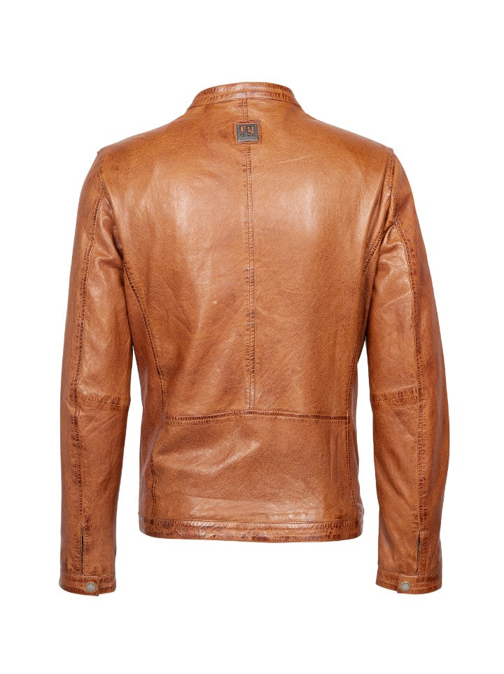 giacca in pelle classica 2 tasche laterali e una sul petto con zip, chiusura con bottone sul colletto